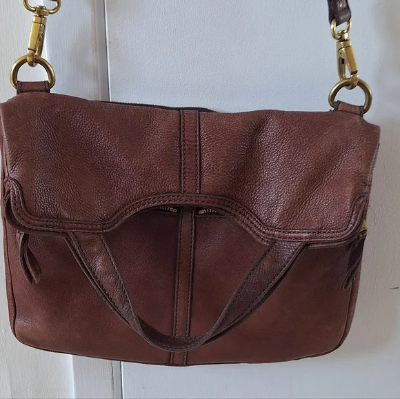 Fossil Foldover Leather Crossbody Messenger Bag - Picture 14 of 15